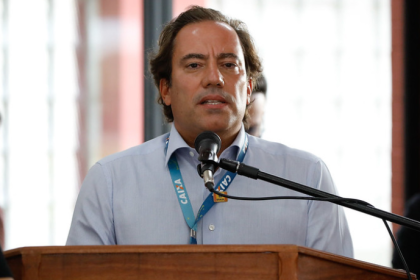 Pedro Duarte Guimarães revela por que o polo aquático é considerado o esporte coletivo mais completo das piscinas.